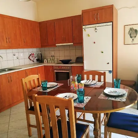 Holiday home Mina Corinth
